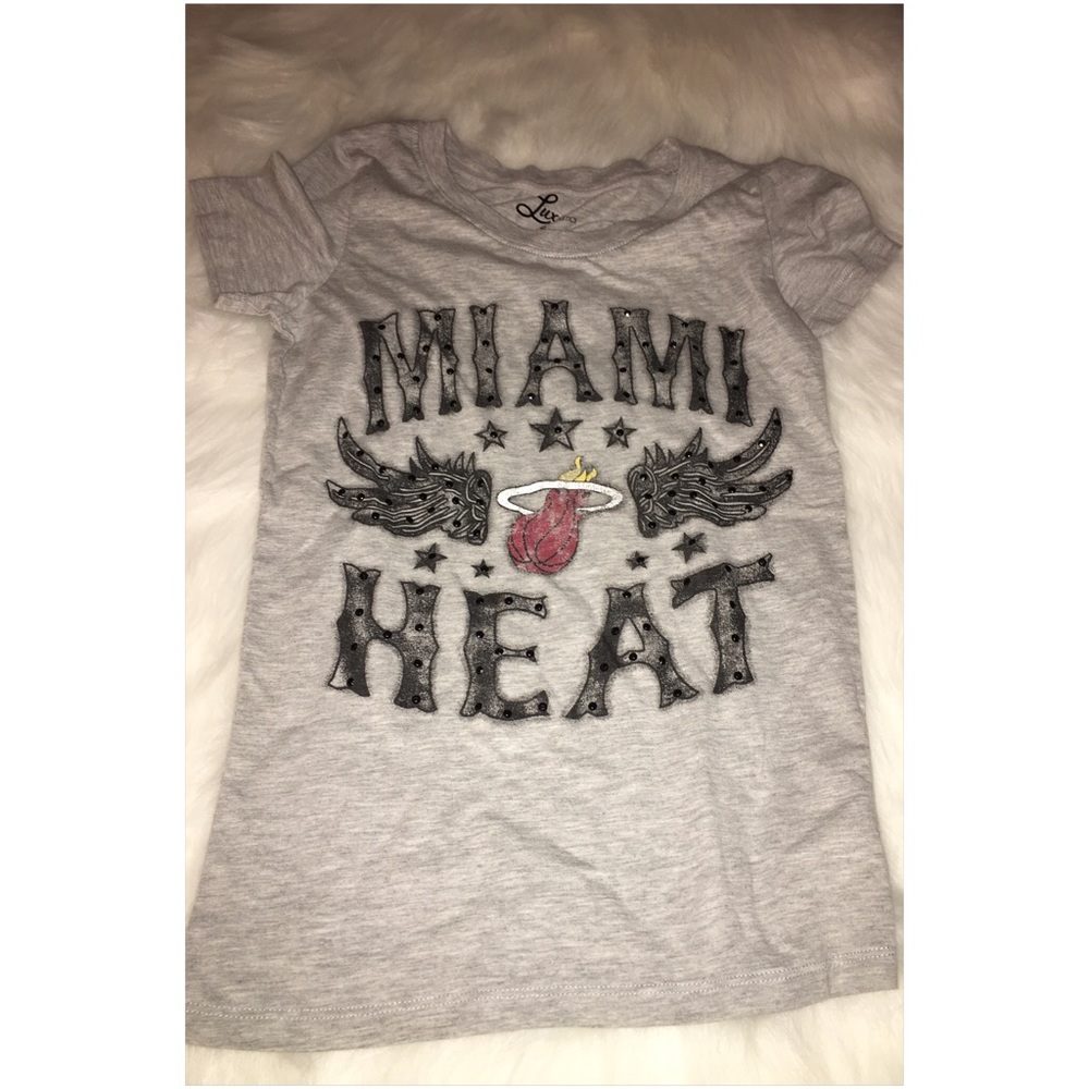 COPY - "Miami Heat" shirt